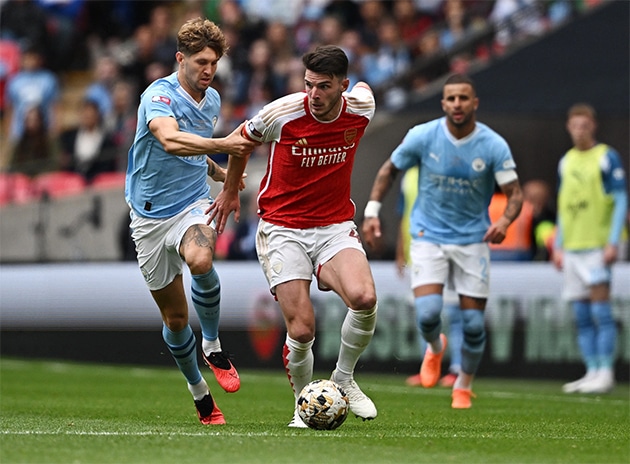 Điểm nóng derby London, Enzo Fernandez đối đầu Declan Rice - Bóng Đá