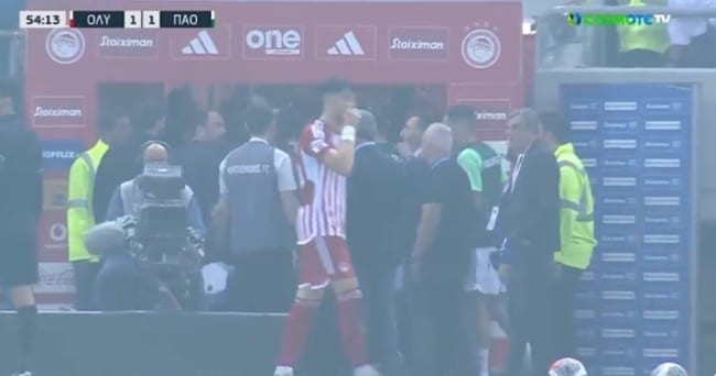 Olympiacos và Panathinaikos - Bóng Đá