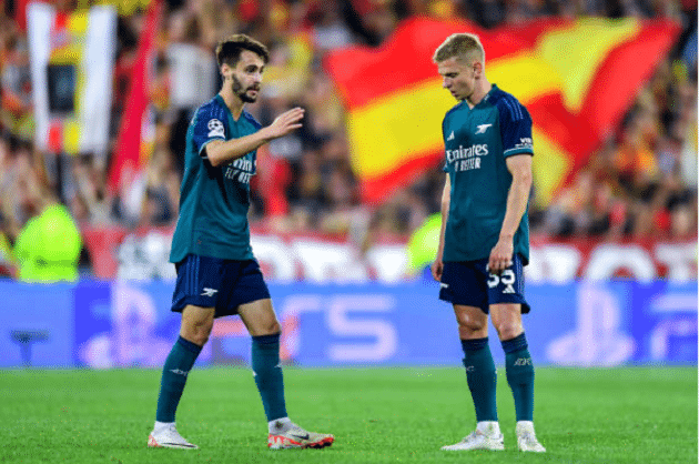 Arteta nóng mặt ra đường pitch chỉ đạo Zinchenko - Bóng Đá