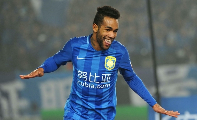 TRANSFER NEWS: ALEX TEIXEIRA ON BARCELONA RADAR - Bóng Đá