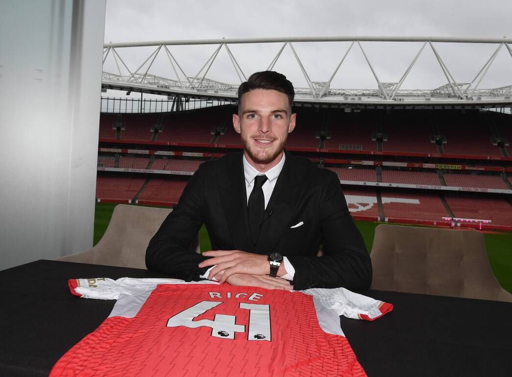 Những hình ảnh cực chất của Declan Rice ngày ra mắt Arsenal - Bóng Đá