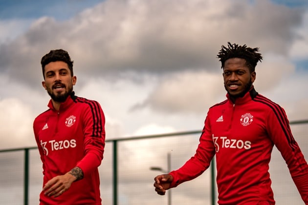 Fred sends message to Alex Telles as Manchester United exit sealed - Bóng Đá