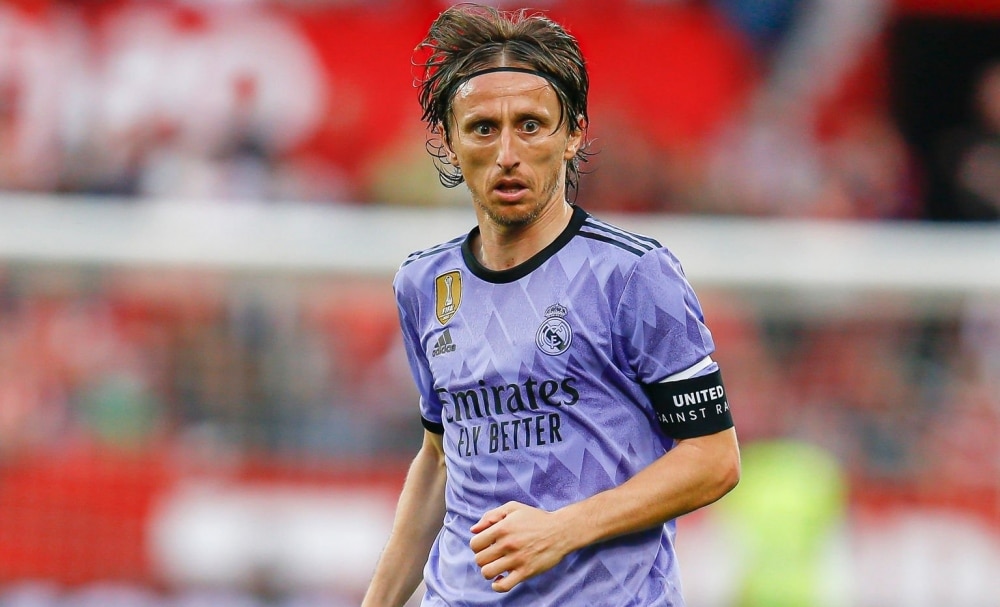 Chuyện gì đang xảy ra với Luka Modric? - Bóng Đá