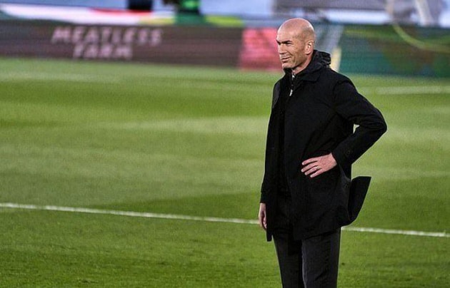 Zidane và Real đã tự bắn vào chân mình - Bóng Đá