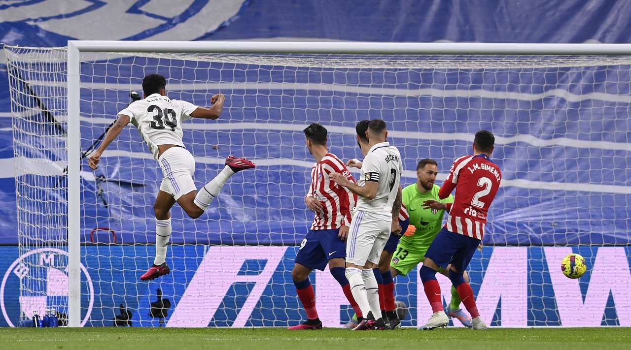 Soi kèo Atletico Madrid vs Real Madrid