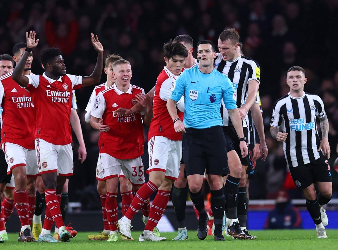 Những cuộc so tài giữa Arsenal và Newcastle gần đây thường quyết liệt. Ảnh: Reuters