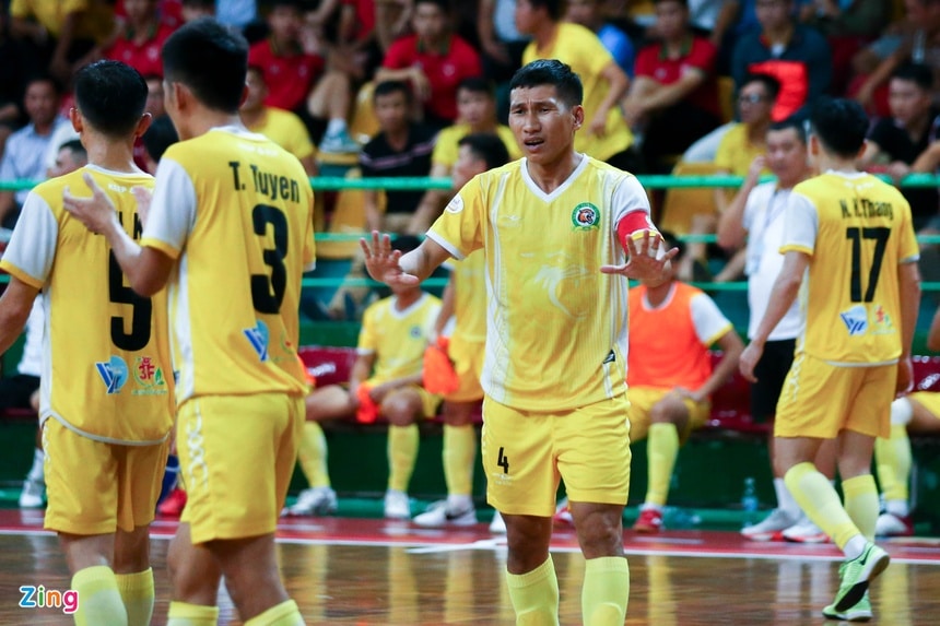 Cảm xúc trái ngược ở chung kết futsal Cúp Quốc gia - Bóng Đá