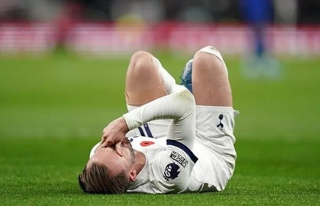 Tottenham tan hoang khi vắng nhạc trưởng - Bóng Đá