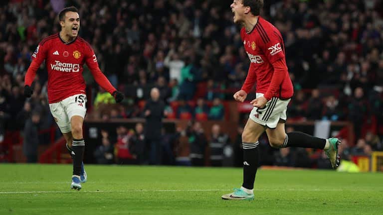 Choáng với Man Utd - Bóng Đá